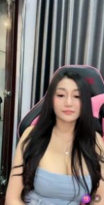 Reva akhirnya live lagi nih