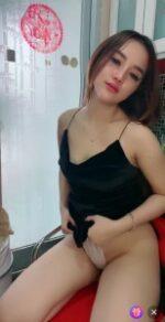 Joget santuy binal sexy hot Kak Emilia