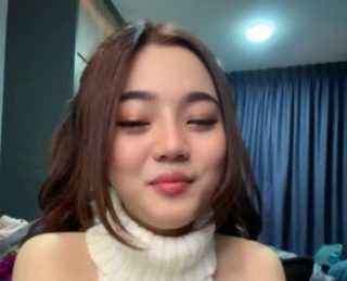 Toket Sugarbaby Utingnya ditutup Mango Live