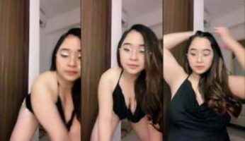Clarinta Host Montok Cakep Mulus Ebot Hot