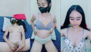 Kak Tata Manies Toket Mungil Ngangkang Omek Pelan2